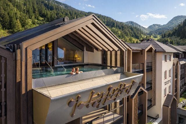 infinity-pool-sommer