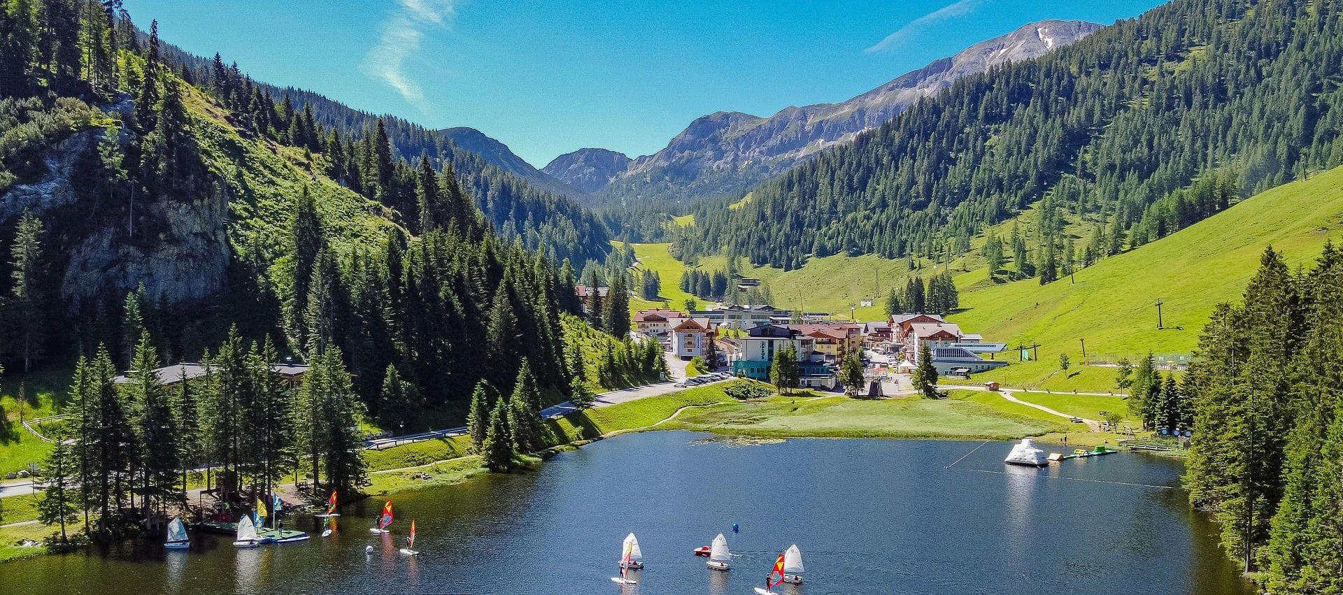 Dorf Zauchensee Die Walchhofers Salzburgerland 01