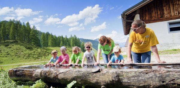 Kinderbetreuung Auf Der Alm